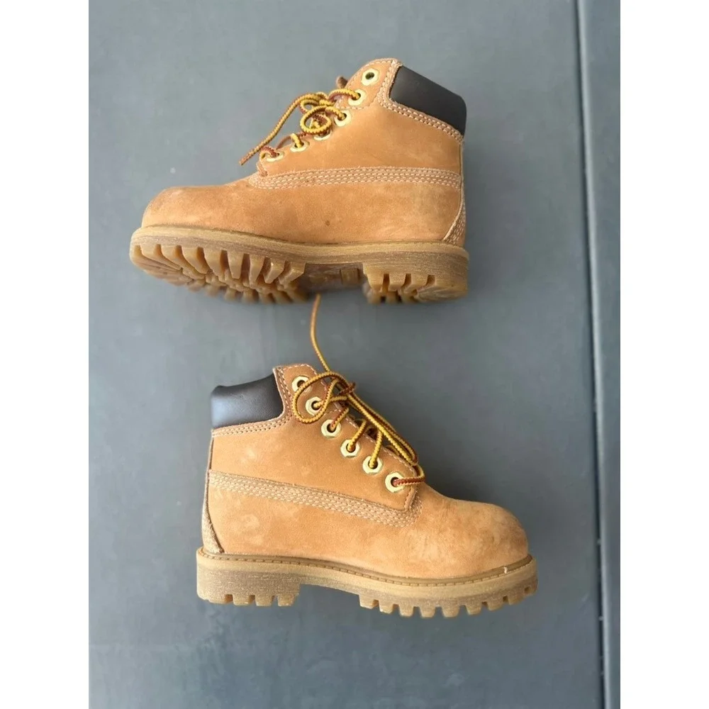 Timberland Kids Wheat Nubuck 6-Inch Boots Size 8.5 Toddler
